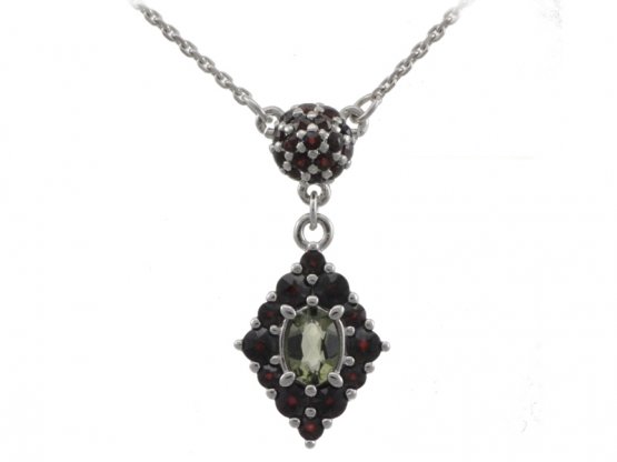 BG náhrdelník přírodní granát  955