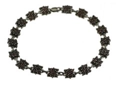 BG náramek český přírodní granát  117 Stříbro 925 - ruthenium (30-90dní) Granát