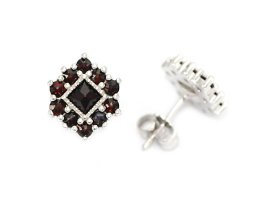 BG náušnice s českým granátem  110 Bílé zlato - 585 Granát