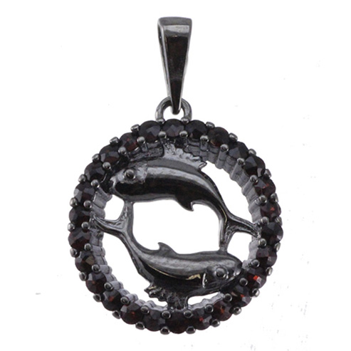 Stříbrný přívěsek s českým granátem, ruthenium – 045 (UG04045C)