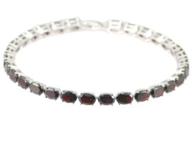 BG náramek vsazený přírodní granát 687 Stříbro 925 - ruthenium (30-90dní) Granát