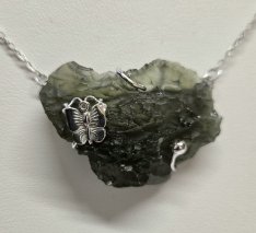 BG Neckle - 032