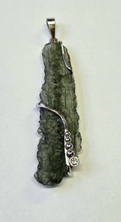 BG Pendant - 093