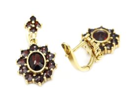 BG náušnice osázené kameny:granát  036 Bílé zlato - 585 Granát