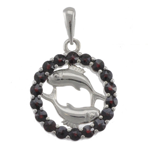 Stříbrný přívěsek s českým granátem, rhodiovaný – 044 (UG74044C)