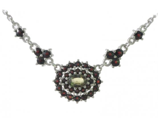 BG necklace with moldavite and garnet 750