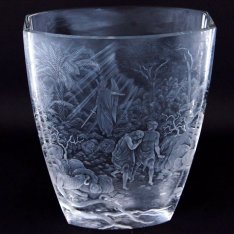 Exclusive hand engraved crystal vase from paradise 2243 Šafránek ORQQIV007