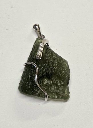 BG Pendant - 085