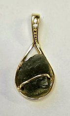 BG Pendant - 087