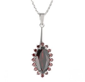 BG přívěs s centrálním oválným kamenem 513-C Stříbro 925 - rhodium Granát