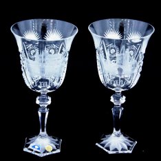 Set of two crystal hand cut wine glasses Šafránek 3943