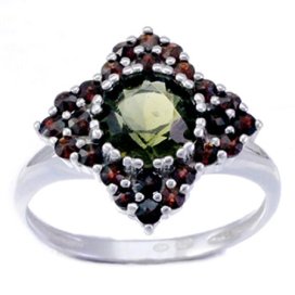 BG prsten vsazeny kameny:český granát 450 Bílé zlato - 585 Vltavín a granát