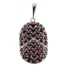 Stříbrný přívěsek s českým granátem, rhodiovaný – 421