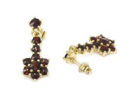 BG náušnice vsazeny kameny:přírodní granát  005 Žluté zlato - 585 Granát