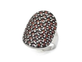 Stříbrný prsten s přírodním granátem, ruthenium – 420