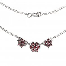 BG necklace 012