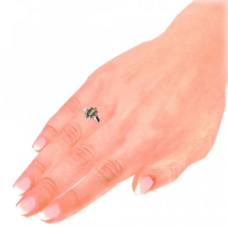 BG prsten 953-Z oválného tvaru - Kov: Stříbro 925 - rhodium, Kámen: Granát