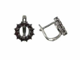 Stříbrné náušnice s přírodním granátem, ruthenium, anglické zapínání – 074