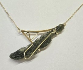 BG náhrdelník přírodní kámen-Vltavín 013