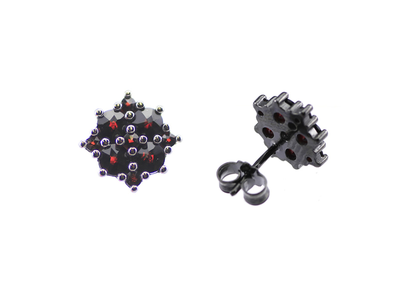Stříbrné náušnice s českým granátem, ruthenium, puzety – 013