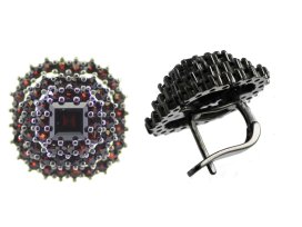 Stříbrné náušnice s přírodním granátem, ruthenium, anglické zapínání – 111