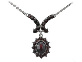 BG náhrdelník vsazený přírodní granát  264 Stříbro 925 - rhodium Granát