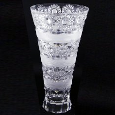 Xрустальная ваза ручной резки 867 Šafránek