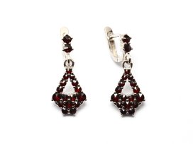 BG náušnice s přírodním granátem z Čech  058 Bílé zlato - 585 Granát