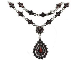 BG náhrdelník s přírodním granátem z Čech  114 Stříbro 925 - rhodium Granát