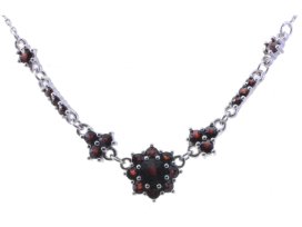 BG náhrdelník vsazeny kameny:přírodní granát  030 Stříbro 925 - ruthenium (30-90dní) Vltavín a granát