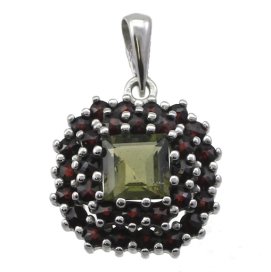 BG přívěs vsazený přírodní granát 119 Stříbro 925 - rhodium Vltavín a granát