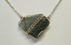 BG Neckle - 016